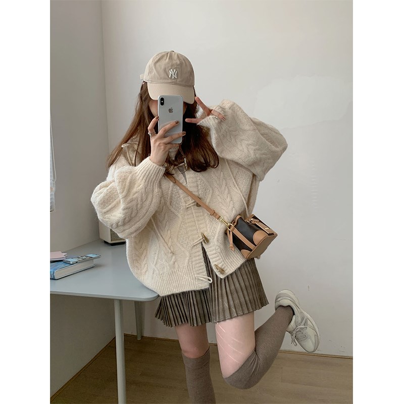 速发复古牛角扣连帽麻花毛松开粗秋冬宽衣慵懒衫毛线针织外套厚