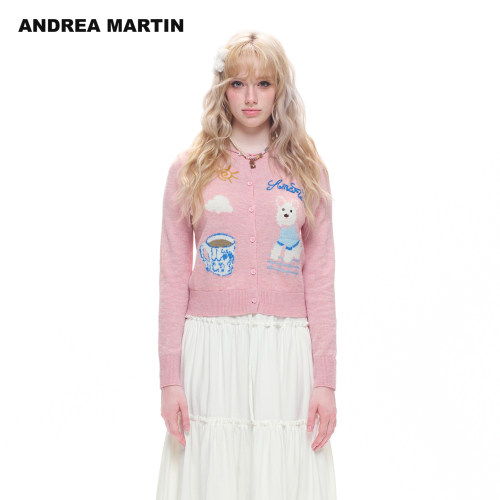 ANDREA MARTIN2026秋季新款小狗贴布刺绣女减龄短圆领毛针织开衫