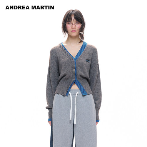 ANDREA MARTIN2026秋季新款学院风灰色V领女短收腰长袖毛针织开衫