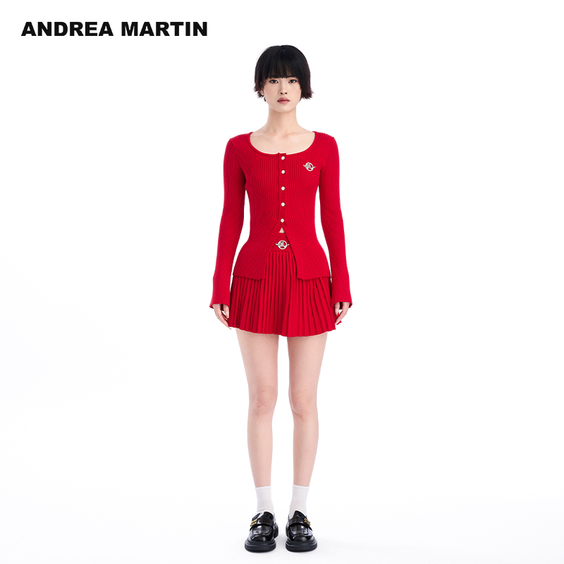 ANDREA MARTIN25秋季新款红色时尚套装女圆领针织开衫百褶裙套装
