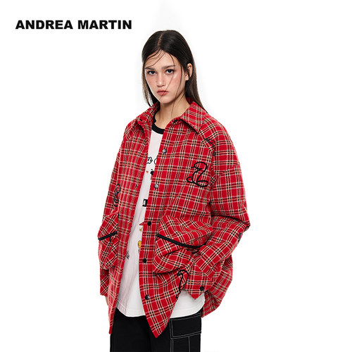 格纹链条绣棉服