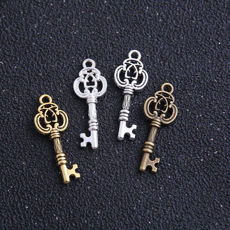 24pcs/lot 10*28mm 3 Color Vintage Metal Alloy Keys Jewelry C