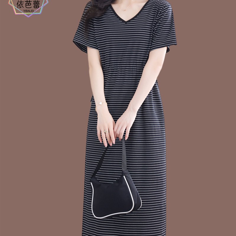 夏季V领系带连衣裙女长款过膝2024新款妈妈装纯棉绸条纹短袖t恤裙