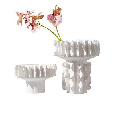 现代简约白色花纹螺纹边陶瓷花瓶磨砂抽象软装饰品客厅摆件
