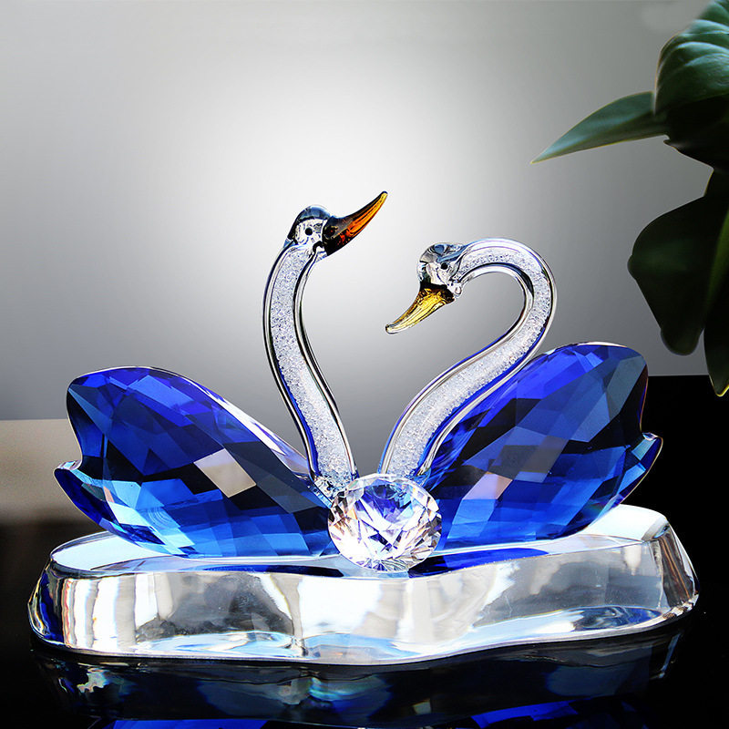 高档水晶天鹅大气汽车载摆件车内镶钻可爱网红仪表台中控台装饰品,电子元器件市场,电线扎带/束线带,淘宝优惠券,粉丝福利购,淘宝优惠卷