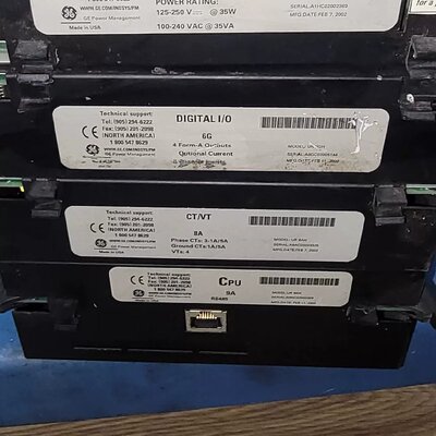 可维修GE Multilin控制器模块,成色如图 现当配件。议价