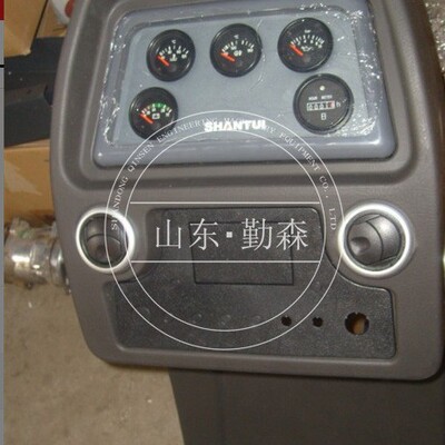 推土机配件   各种型号齐全   D475A 仪表总成  7861-51-1701