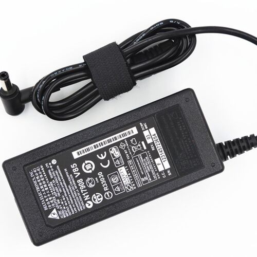 新神舟天运F1000F1400 F1600 F2000 19V 342A笔记型电脑电源配接