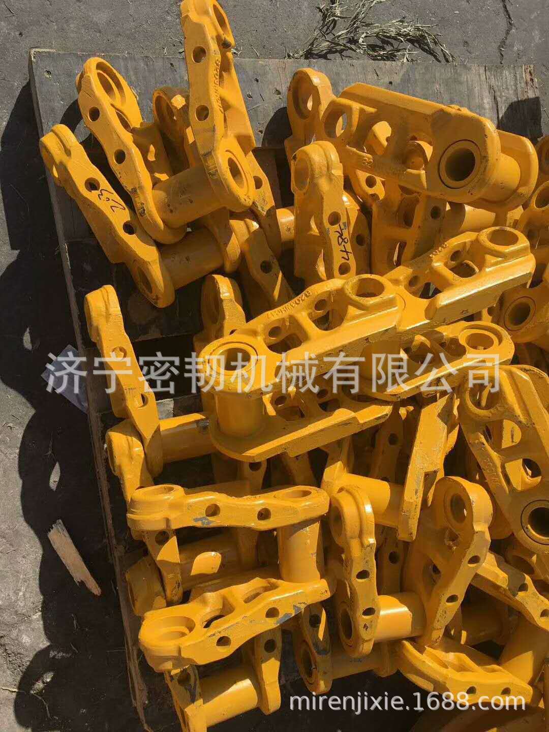 推土机配件DH17链轨节203-MM-00011A