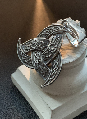 奥丁号角-古法钛钢不掉色吊坠男