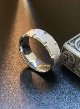 缺憾-不掉色高级感钛钢通勤戒指