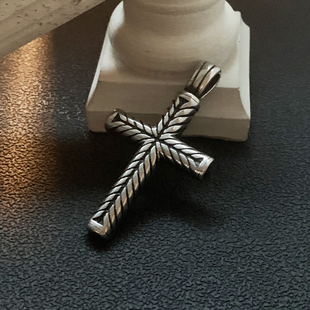 牧光十字-古法钛钢吊坠男款复古新款项链中古长款挂件不掉色项坠