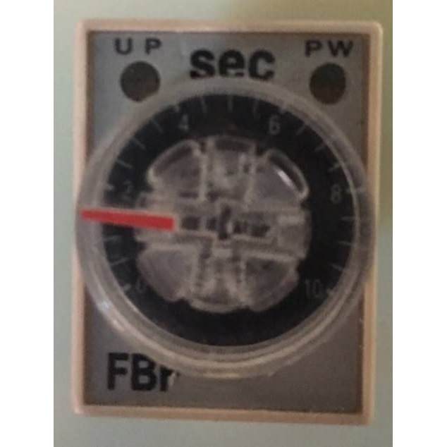 厂家现货 ST3P5-2/4时间继电器 H3Y ST6P-2 ST6P-4 FBF