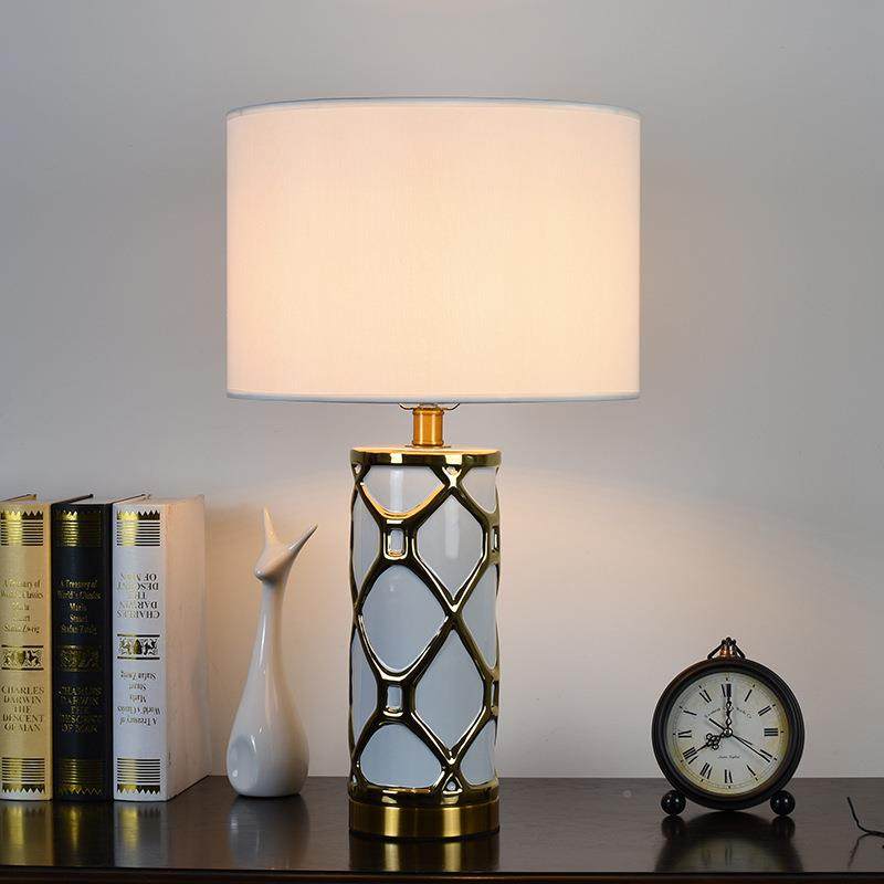 黑色简轻奢约现代陶瓷客厅台灯卧具酒室床头店样板房灯设计AMJ-TD