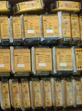 774081 PNOZ 11 42VAC 24VDC 7n/o 1n/c