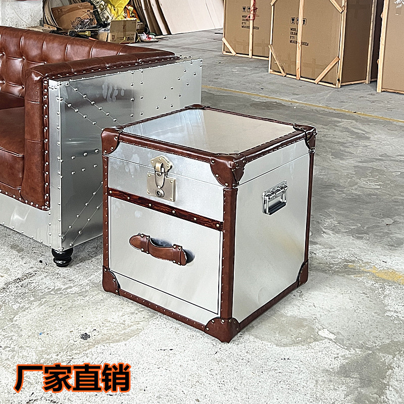 LOFT工业风做旧铝皮方形边几