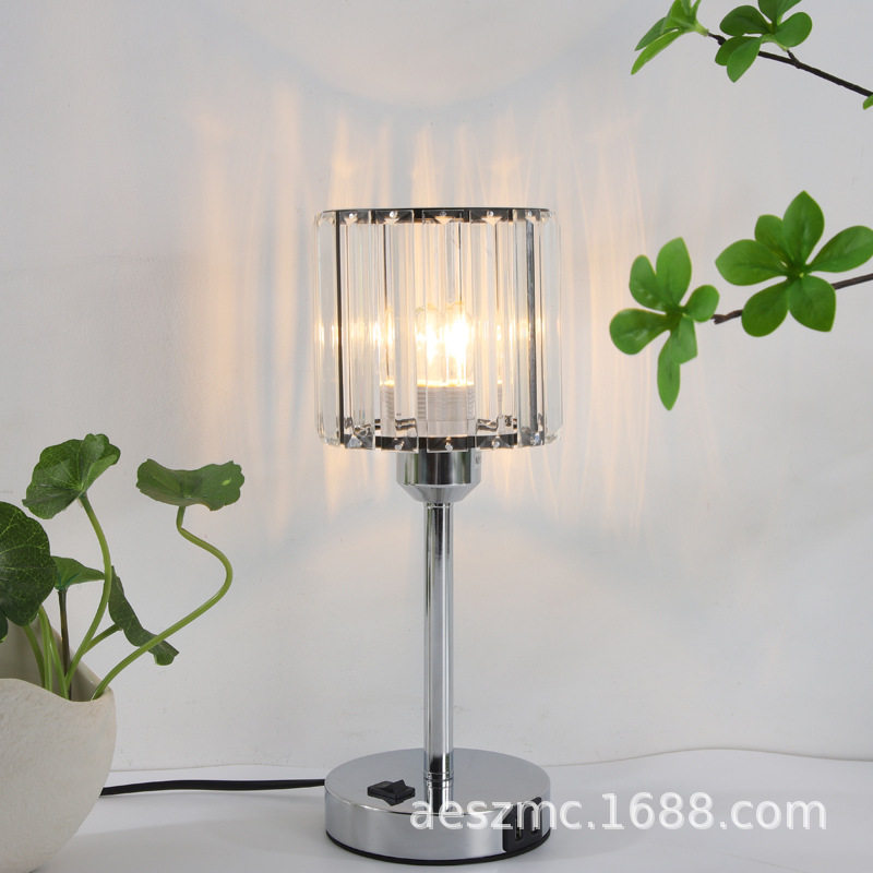 现代简约卧室床头台灯 灯具 新款客厅创意灯书房入户金属水晶台灯