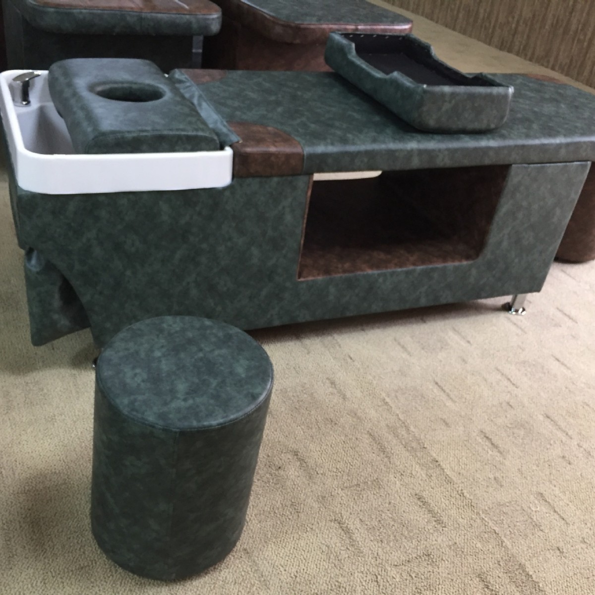 特价全新泰式平躺洗头按摩床玻璃钢水池节能环保翻盖枕头一床二用