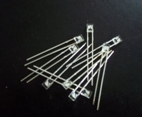 超高亮 LED直插 F扁方形 2*3*4 白灯 长脚 白色灯 2X3X4 白色灯珠