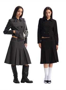 Two little guys*TR厚款西装复古双排扣外套+ A字低腰西装百褶裙