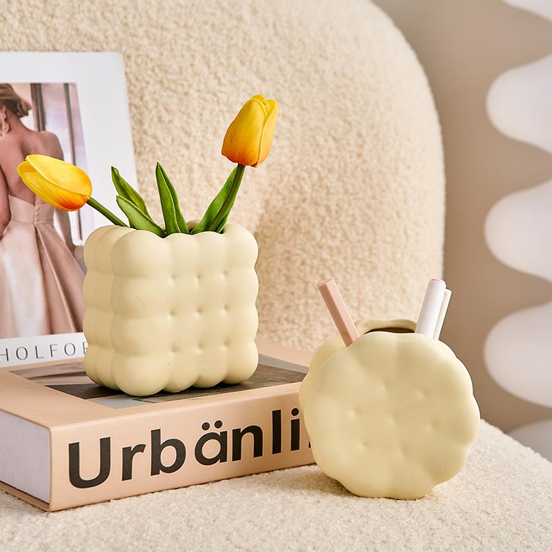 #@可爱创意笔筒桌面装饰摆件办公室好物收纳工位教师节礼物2024新