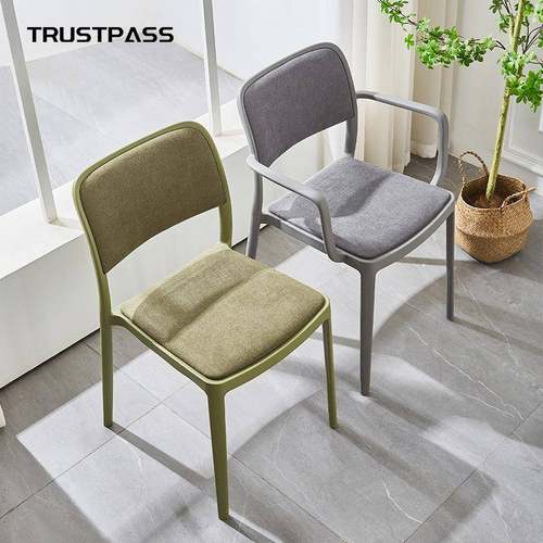 简客易塑料椅子家靠背休凳子648B/649商用用可叠放餐桌椅厅闲椅小