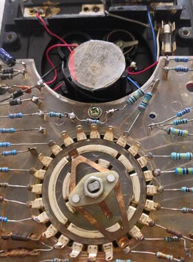 MF47型 指针式 万用表A 上海精德仪器仪表厂 (旧表)