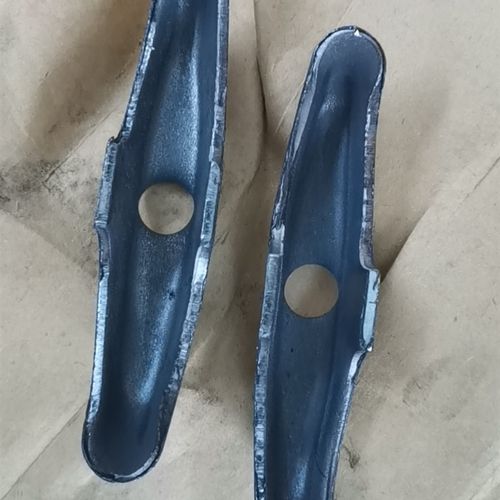 山型卡蝴蝶扣卡子元宝卡山型件建筑用木工专用模板卡扣夹子