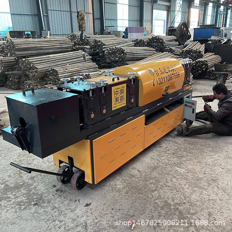 山东临沂新型双曲线调直机建筑脚手架钢管调直除锈调直喷漆一体机