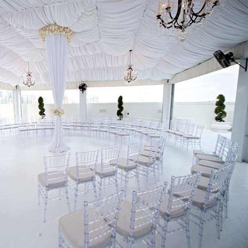 网红水晶竹节宫廷椅子PC塑料透明亚克力婚礼堂主题宴会厅婚庆餐椅