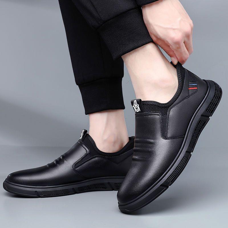 2024 man shoes for men loafers casual slip on fashion black