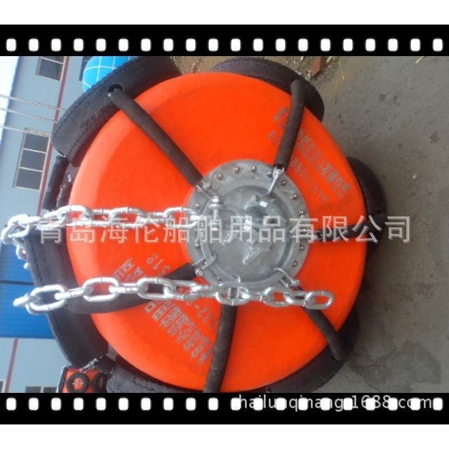 码头护垫图片 橡胶护舷  大型船舶停靠实心防爆碰垫防撞设施青岛