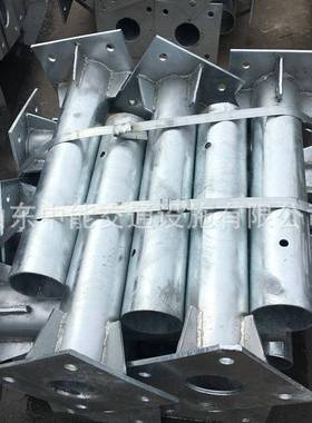 喷塑法兰热镀锌桥梁护栏波形护栏法兰盘立柱镀锌防撞护栏立柱