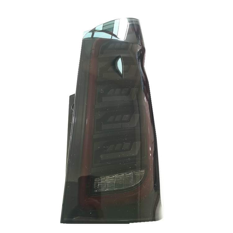 适用奔驰威霆VITO V-CLASS V260 改装新款LED流光尾灯总成后灯