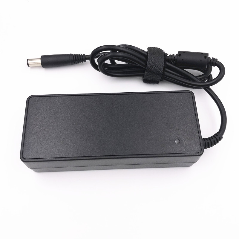 新戴尔笔记型电脑电源462A DA90PM111 ADP90LD D 0W6KV配接器品