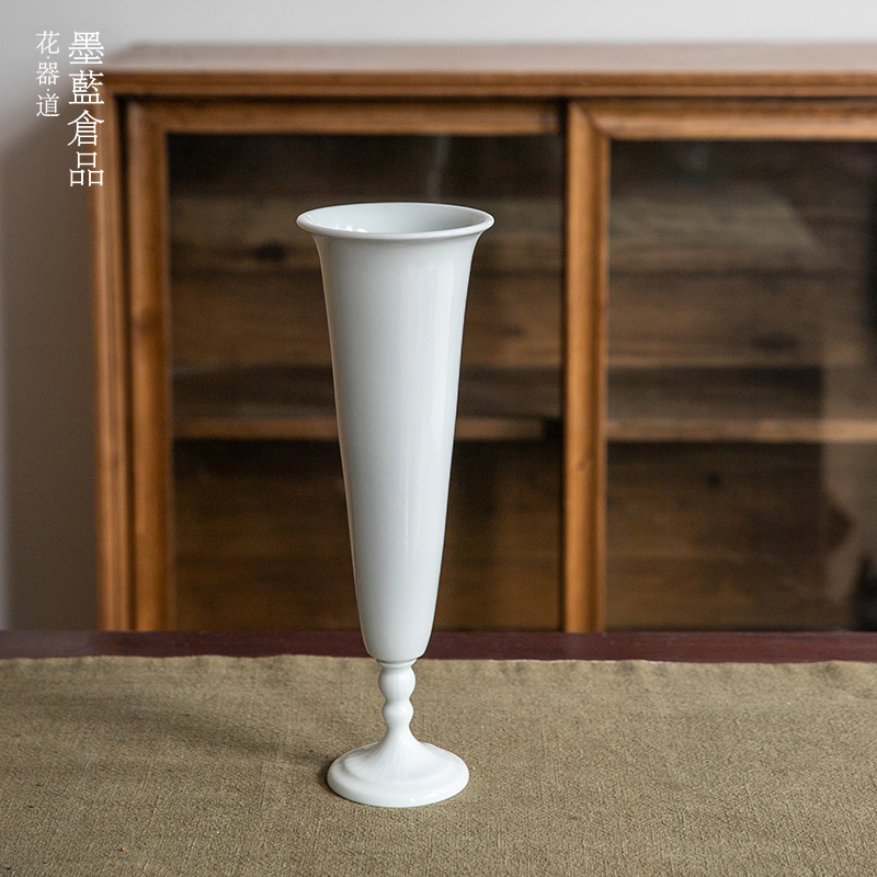 墨蓝花器设计师款景德镇白瓷中式日式插花器皿高脚花瓶客厅摆件