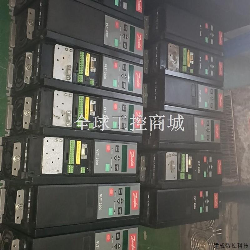 议价丹佛斯变频器VLT2922PT4B20   VLT2822P