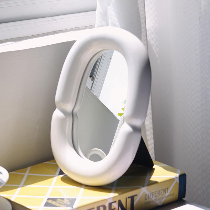 北欧风化妆镜摆件样板房卧室梳妆台桌面装饰镜子简约家居软装饰品