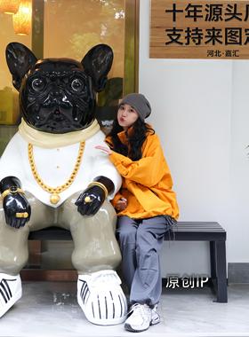 雕塑定制玻璃纤维卡通人物树脂雕像法斗吉祥物户外大型饭店门口摆