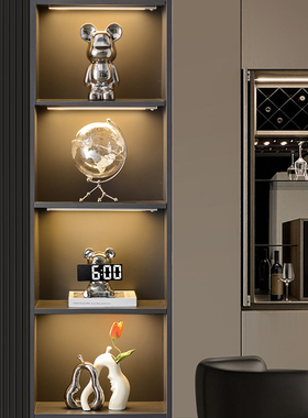 速发轻奢高摆酒柜熊档件家居视厅餐边柜电客柜装饰品玄关桌面摆设