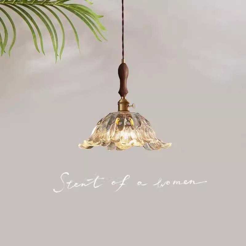 法式复古花朵玻璃吊灯中古胡桃木餐厅吧台黄铜灯日式民宿过道玄关