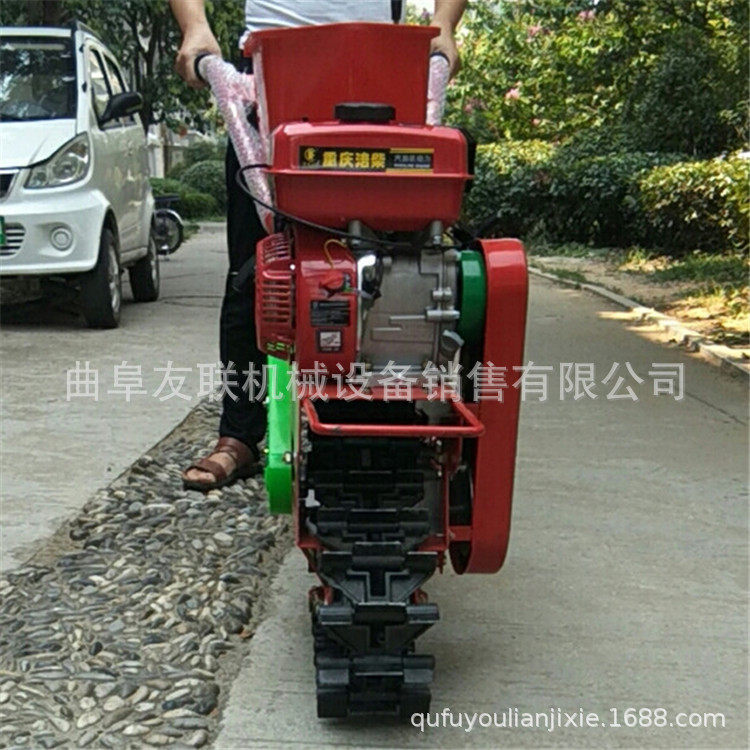 小型耘地犁地机 手推式柴油播种施肥耕耘机 手推式履带耕耘机