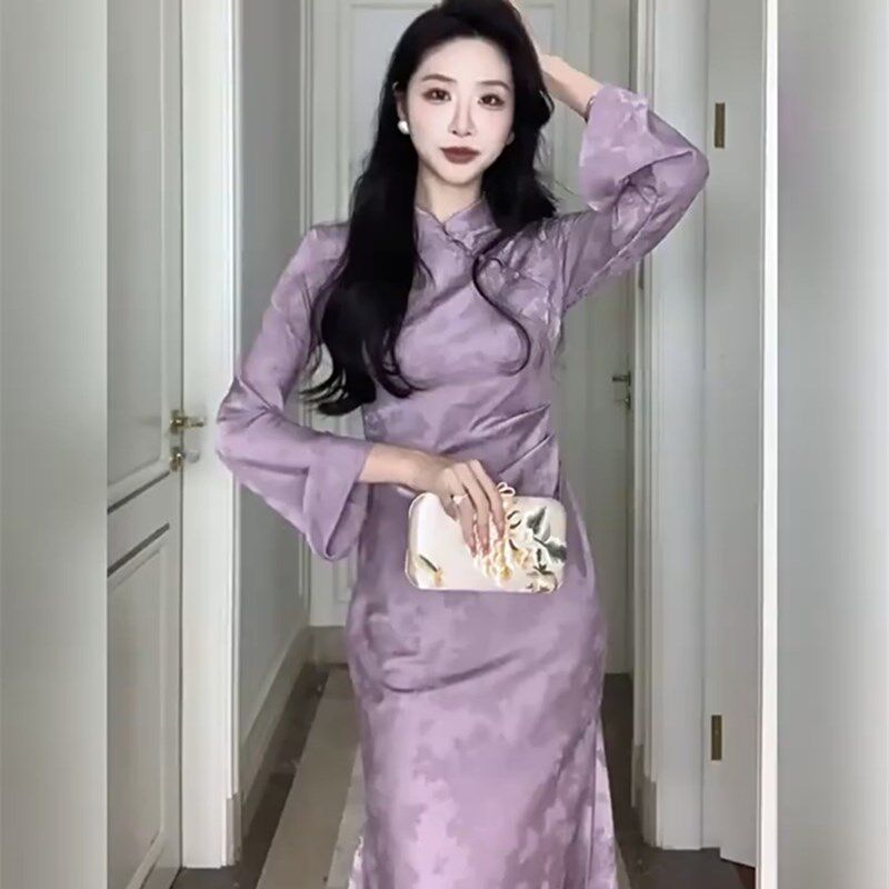 速发大码新中式旗风高级感缎料紫色连衣裙春夏质气改良国袍长裙