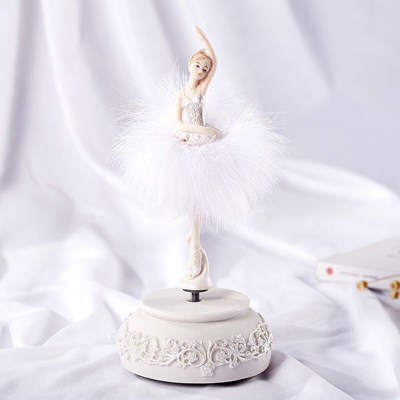速发孩旋转芭蕾舞音日盒钢琴八音盒婚创意可爱结生生乐圣诞节包邮