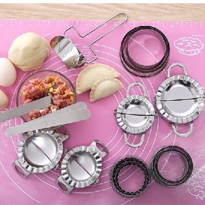 Kitchen Stainless Steel Dumpling Maker Wraper Dough Cutter