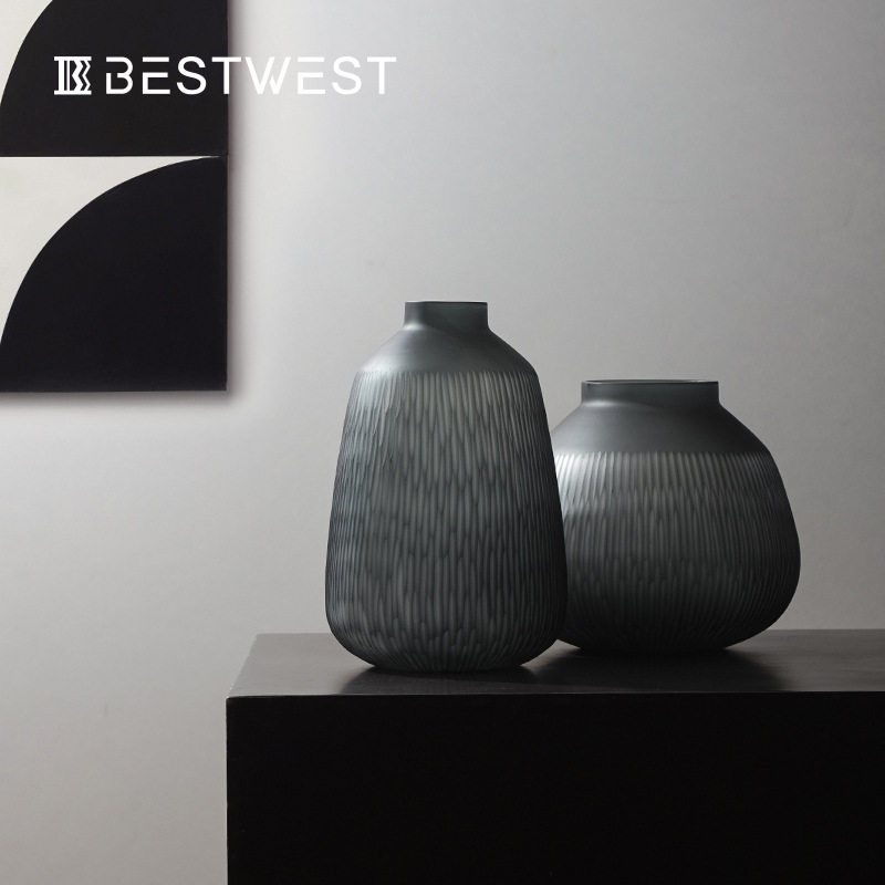 Bestwest中式竖楞纹烟灰黑色小口玻璃花瓶家居玄关软装饰品花器