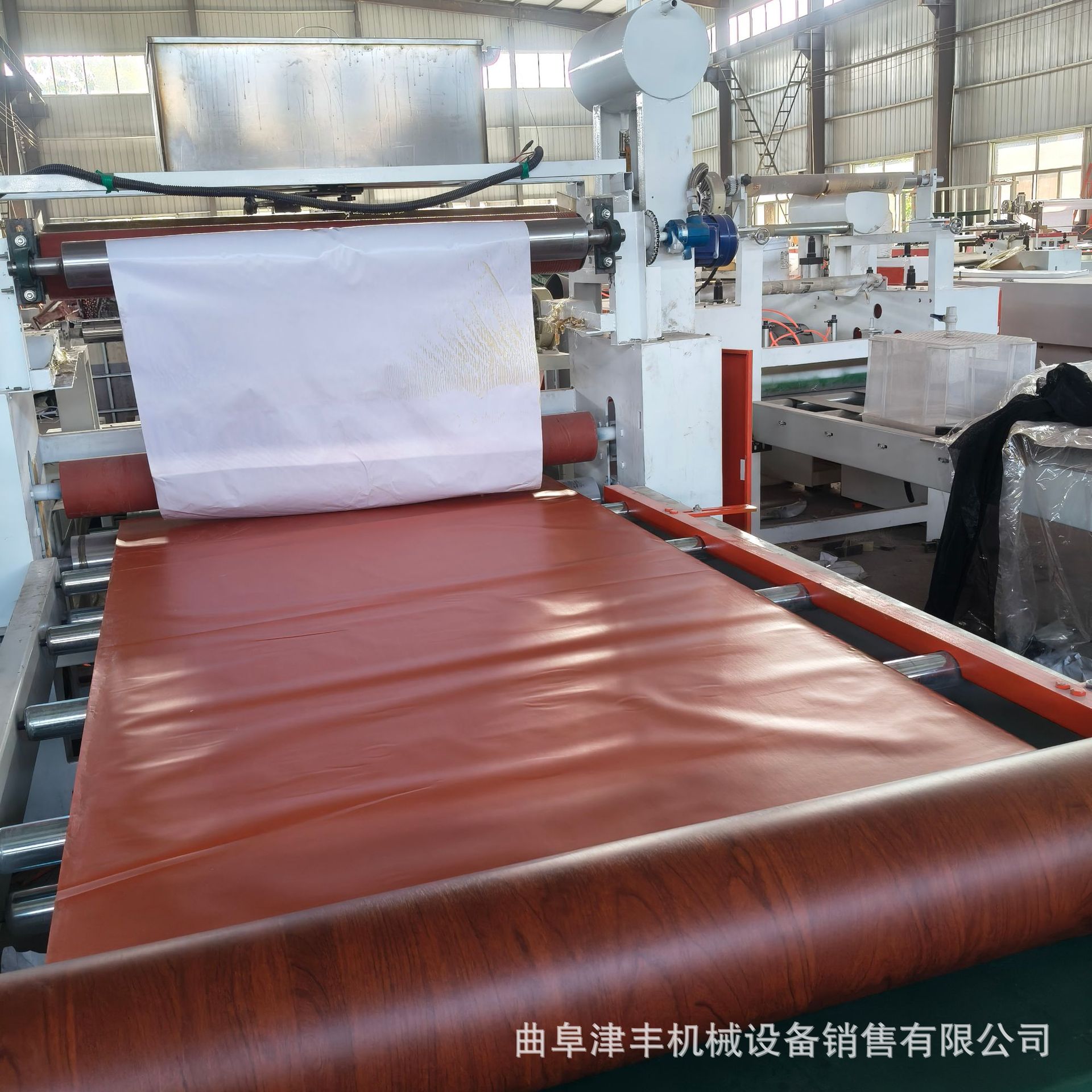 PU泡棉海绵自粘胶背胶机 自粘EVA泡棉减震垫不干胶背胶机 双面胶