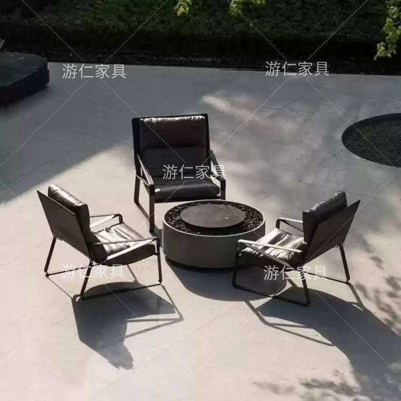 户外庭院轻奢铝合金不锈钢桌椅