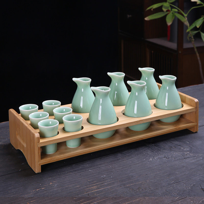 二两陶瓷分酒器青瓷酒壶酒具套装家用小酒盅一口杯白酒杯带收纳架