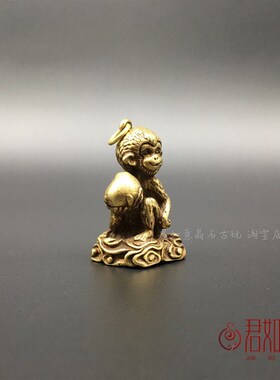 极速实心纯铜猴子献桃小挂件生肖可爱小猴子寿桃铜把件小摆件铜器